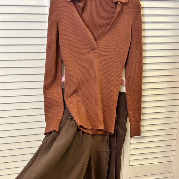 Babaton Top: Size 2XS - Picture 5 of 10